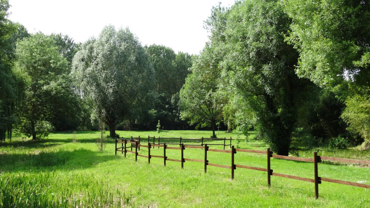 Moulin De Reigner Bed & Breakfast Anche  Exterior photo