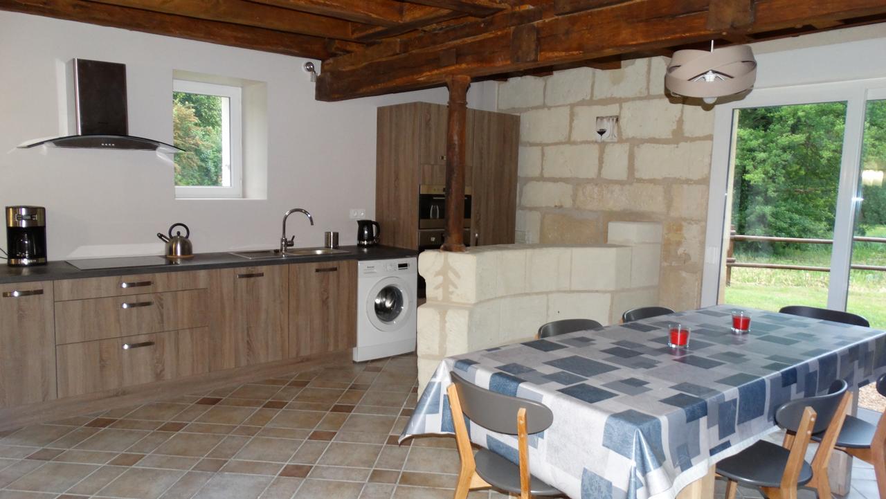 Moulin De Reigner Bed & Breakfast Anche  Exterior photo